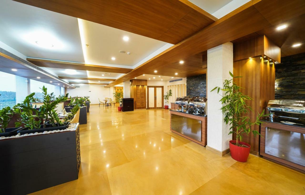 Kpm Tripenta Hotel Kozhikode Exterior photo