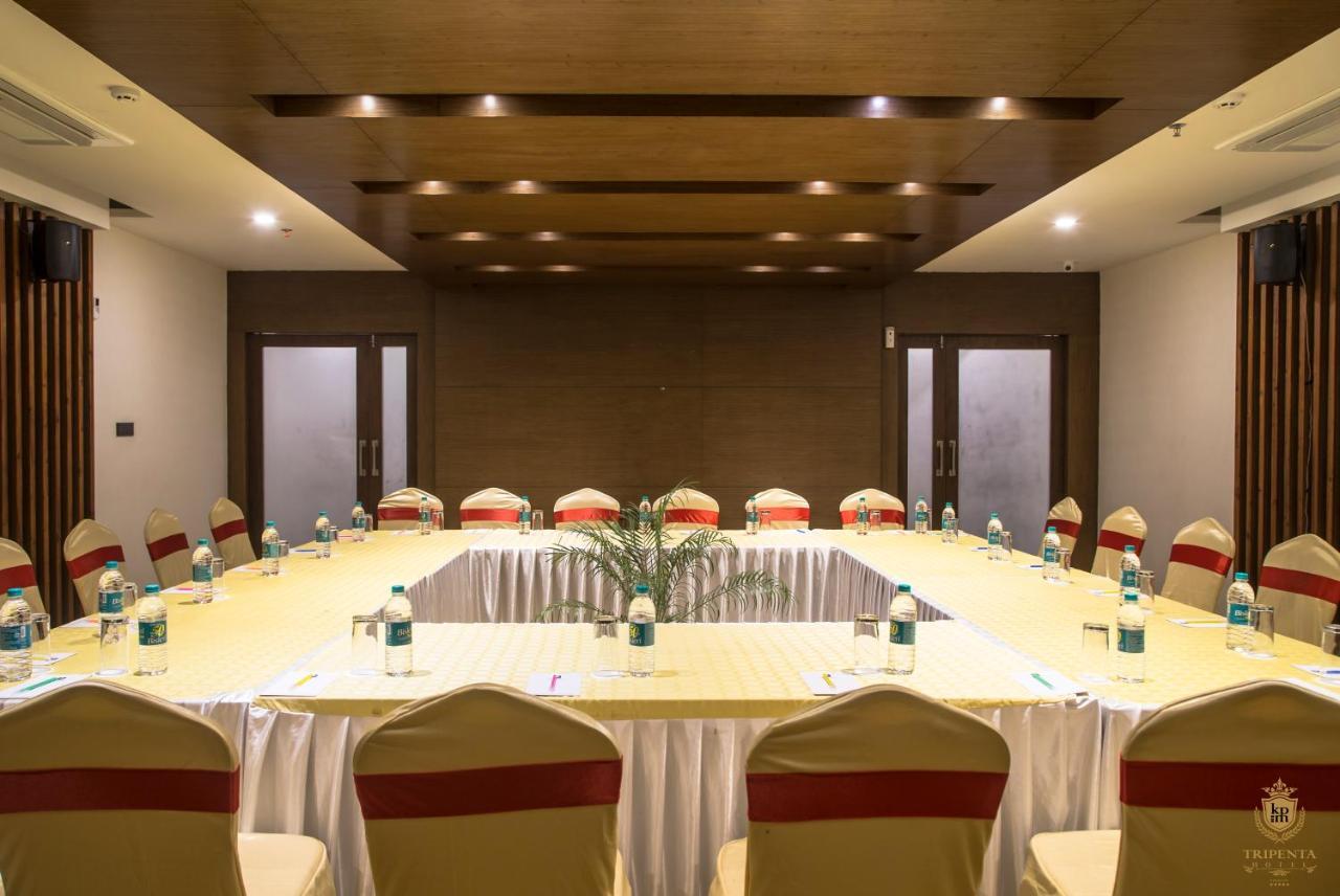 Kpm Tripenta Hotel Kozhikode Exterior photo